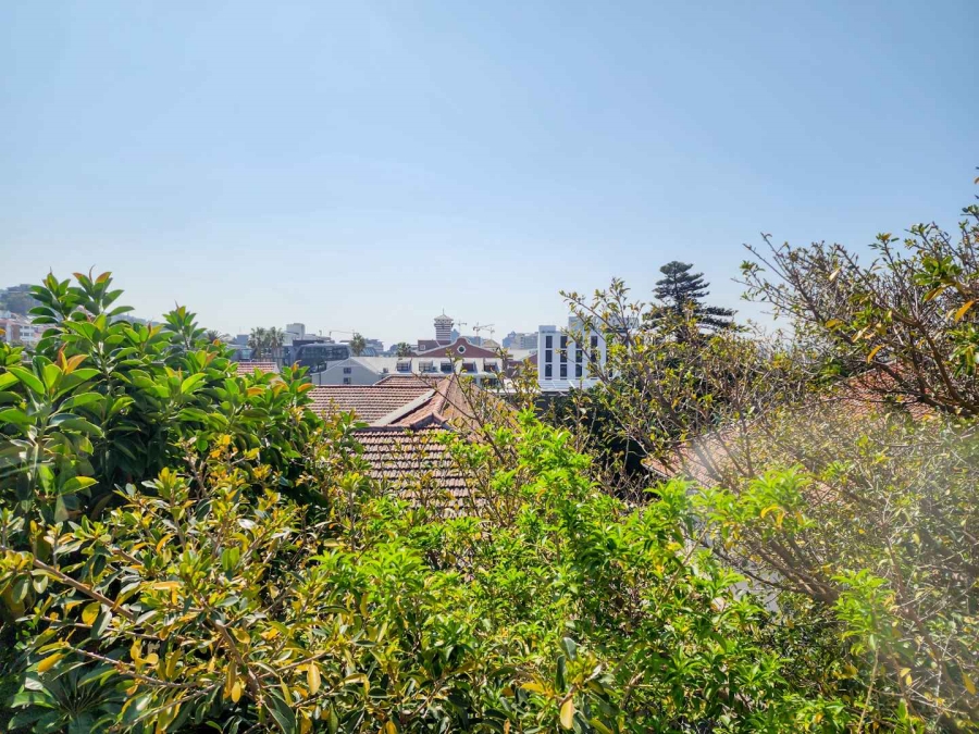 To Let 2 Bedroom Property for Rent in Gardens Western Cape